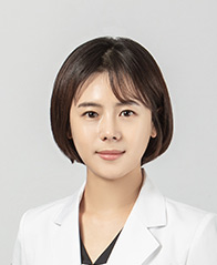 Hyun Jung Lee