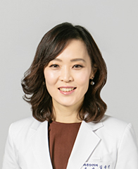 Youn Jin Kim 